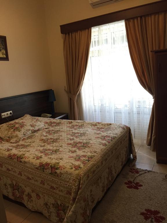 Hotel Mercan Адана Стая снимка